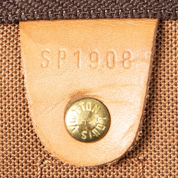 Louis Vuitton Brown and Tan Travel Bag - Picture 11 of 16